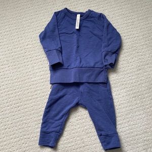 Childhood’s Clothing baby boys sweatsuit size 6-12 months